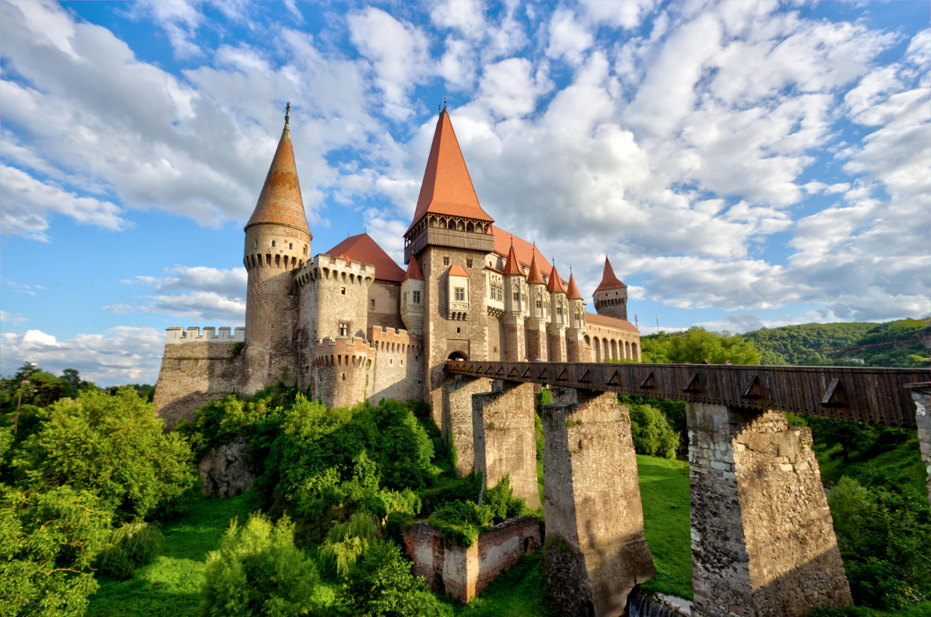 Transfers from Bucharest Henri Coanda airport to Brasov